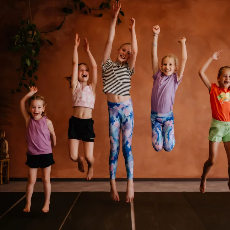 Kinderyoga groep 3 en 4
